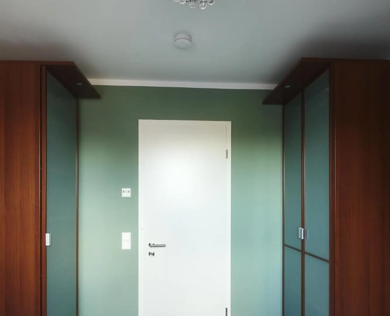 Ferienwohnung Zimmer U-Bahn Trabrennbahn Hamburg Deutschland